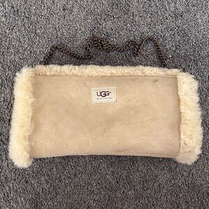 UGG SUEDE SHEARLING MUFFLER BAG CLUTCH HAND WARMER PURSE
